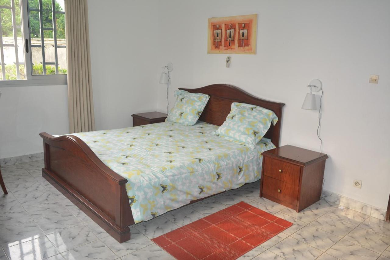 Villa Les 3 Oisillons Kribi Luaran gambar