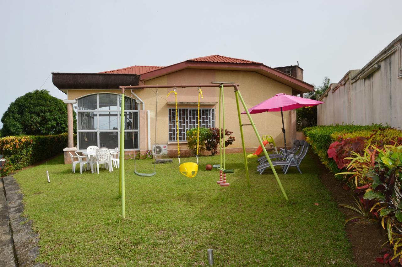 Villa Les 3 Oisillons Kribi Luaran gambar